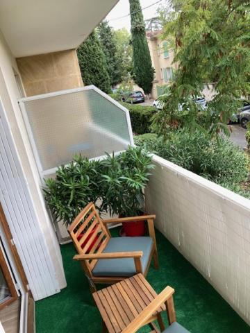 Tilia Jourdan-Studio Cosy Aix Centre-Cours Mirabeau-Parking-Wifi-Smart Tv-Rue Calme Aix-en-Provence Exterior photo